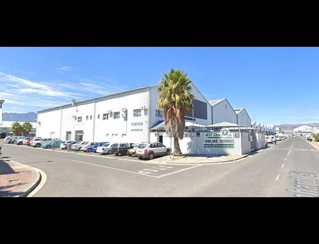 INDUSTRIAL PROPERTY TO RENT IN GANTS PLAZA